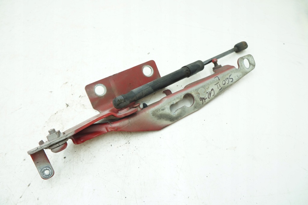 фото №1, Volvo v60 s60 ii петля капот левый перед 612-46 30799178