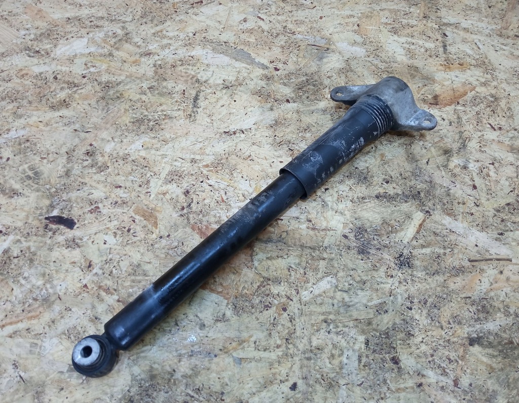 фото №1, Амортизатор задняя правый jaguar f-pace x761 2.0 d