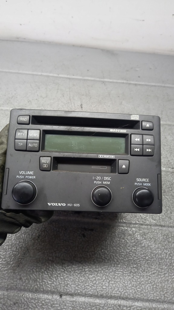 фото №1, Радио volvo v40 01r