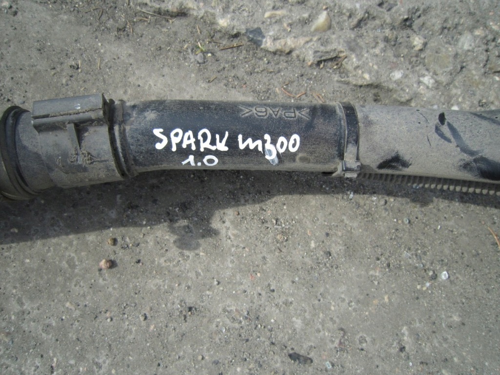 фото №2, Chevrolet spark iii m300 1.0 заливная горловина топлива труба