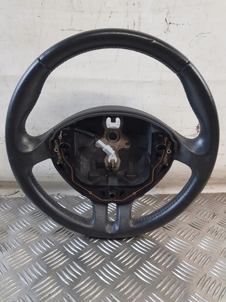 фото №1, Воздуховод 8200344077 renault clio iii 06r-