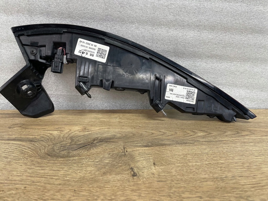 фото №7, Hyundai kona ii 2023 задня сторона права лампа задня