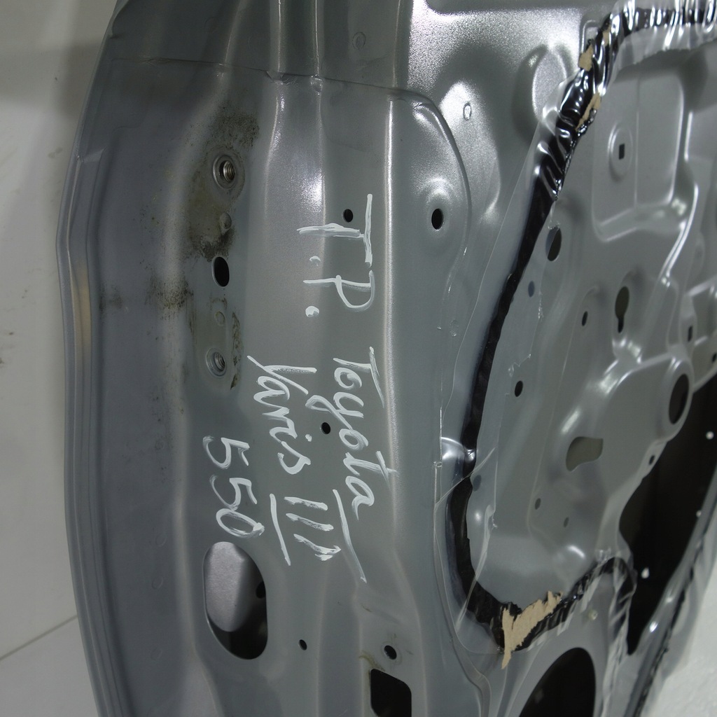 фото №8, Дверь задняя правое toyota yaris iii