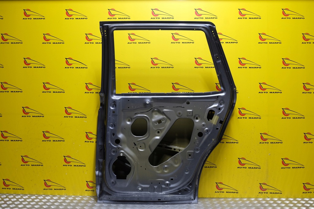 фото №9, Chevrolet tahoe gmc yukon 2021 22- двері задня r usa