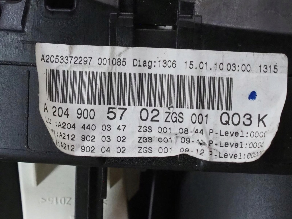 Mercedes w204 приборы счетчик 2049005702 idealne Оригинал