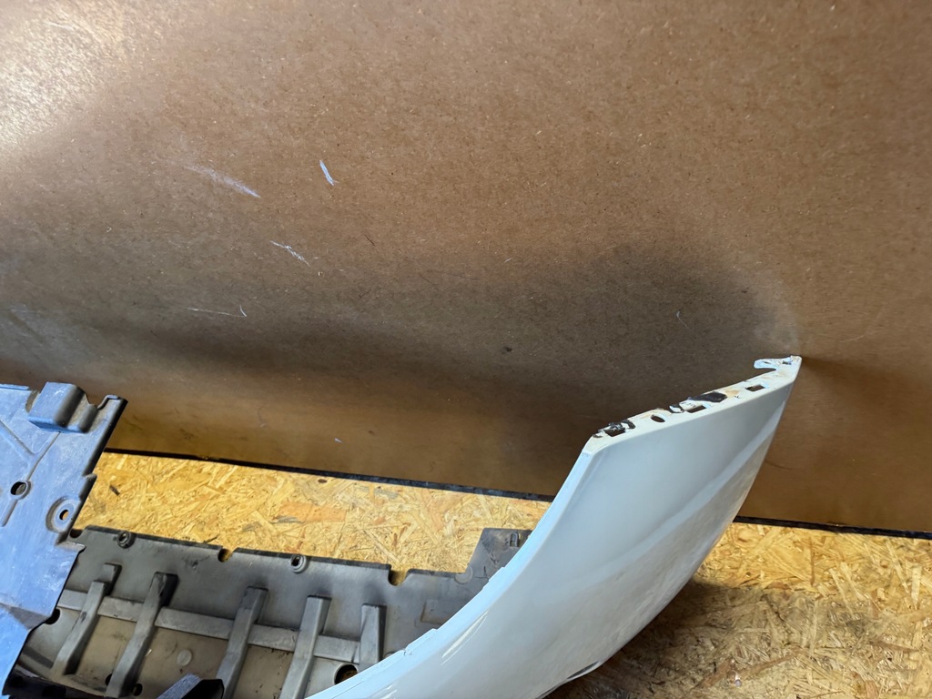 фото №9, Renault zoe бампер перед передний kompletny