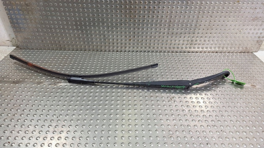 фото №1, Важіль двірники ліва a2468200144 mercedes w246 europa