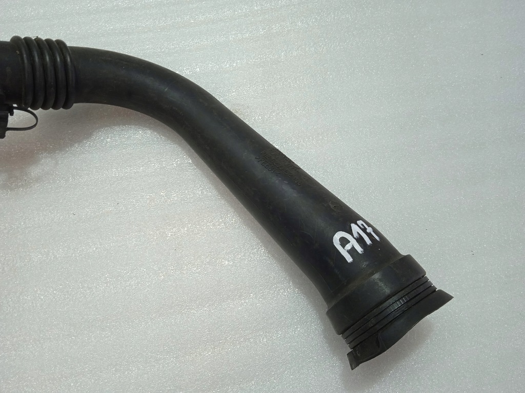 фото №3, Renault espace iii 2.2 dci труба воздухозаборник воздуха 8200162183