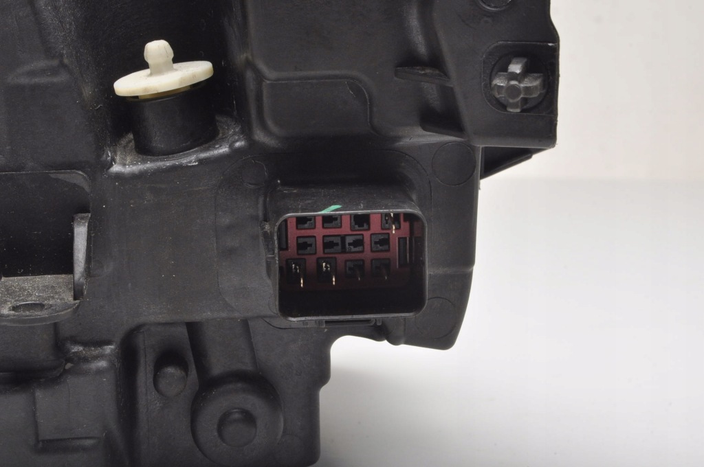 фото №11, Volvo xc60 ii лампа правая передняя правый перед full led uk