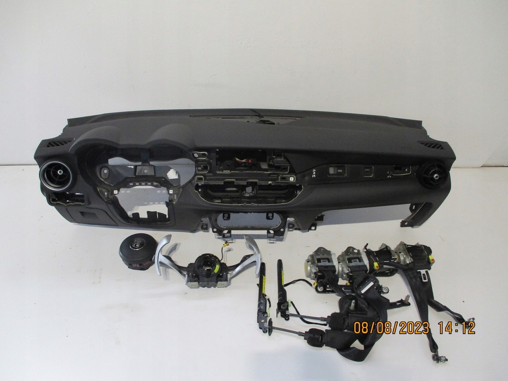 фото №1, Консоль pulpit приборная панель alfa romeo stelvio czarna