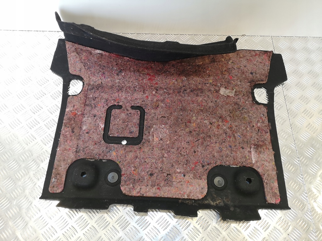 фото №6, Обшивка багажника maserati quattroporte vi