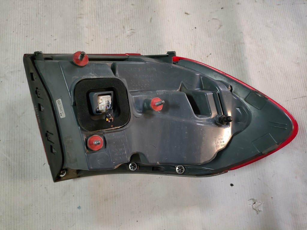 фото №7, Mercedes w213 kombi лампа правый задняя