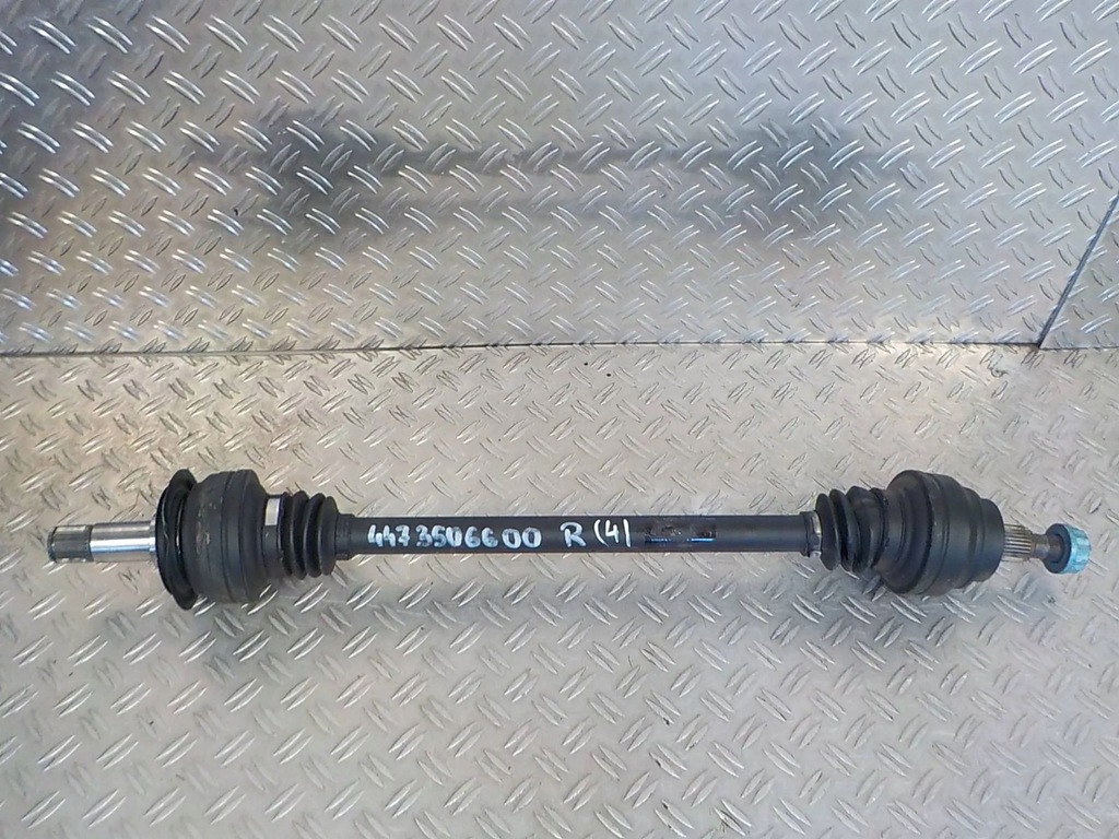 фото №1, Mercedes-benz vito 447 15- приводной вал задняя задняя правая