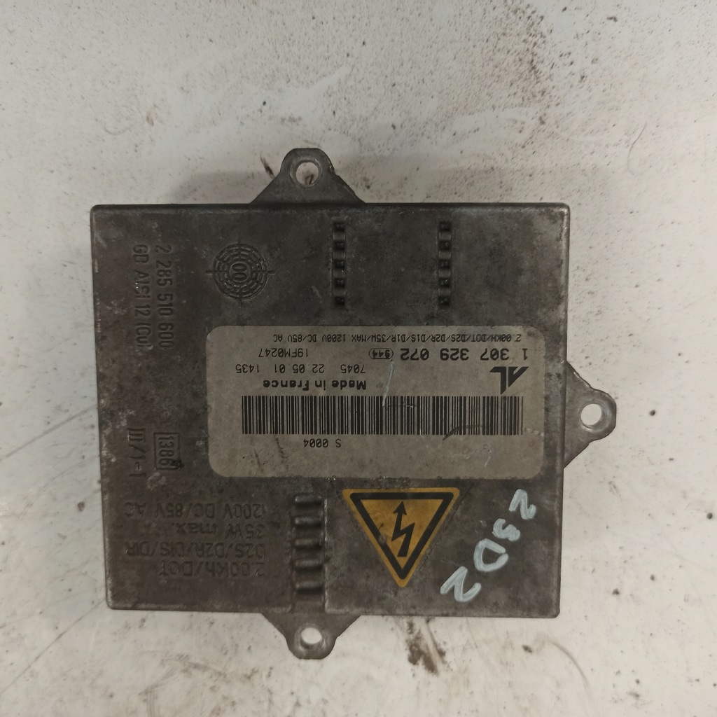 фото №1, Mercedes-benz w203 преобразователь 1307329072