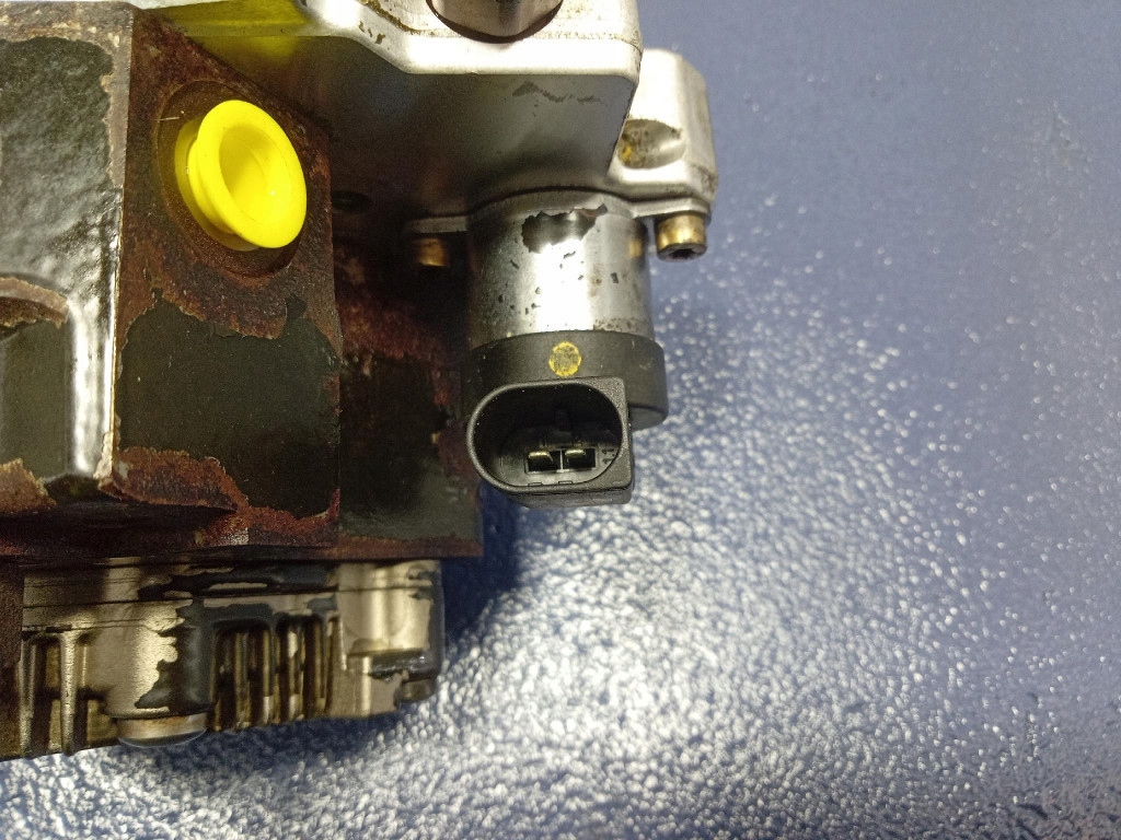 Audi a6 c6 3.0 tdi 225km bmk насос впрыскная Доставка