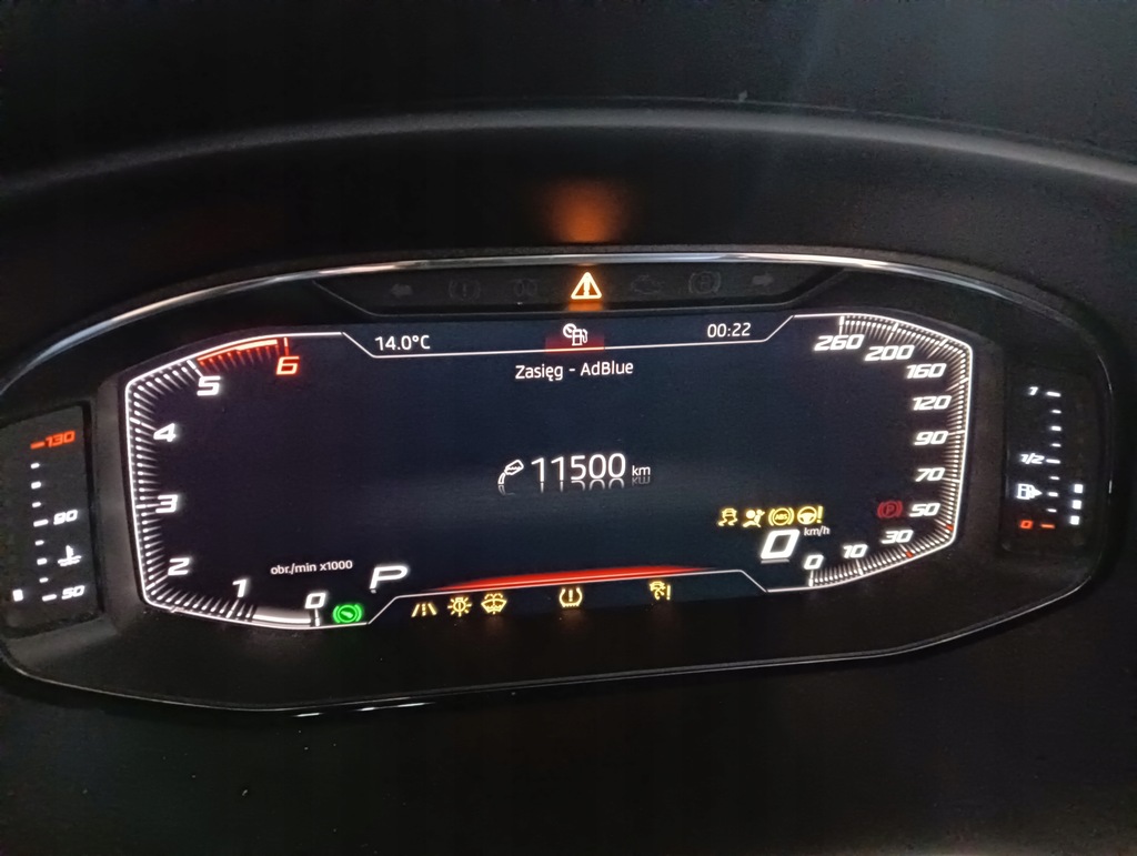 фото №16, Бак adblue seat leon iii kombi lift 1.6 tdi 2019 5q0131877f 5q0131969e