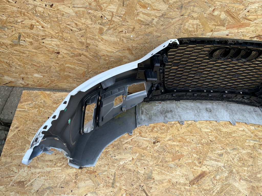 фото №8, Бампер перед передній audi q3 rs rsq3 8u решітка радіатора