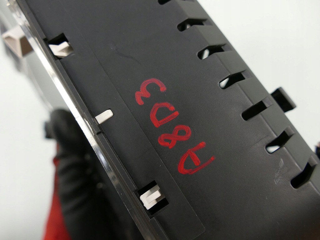 фото №11, Audi a8 d3 3.0 tdi przed lift лічильник прилади uk 4e0920950f