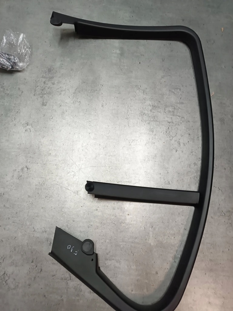 фото №1, Bmw 3 f30 f35 f31 молдинг дверь правый задняя