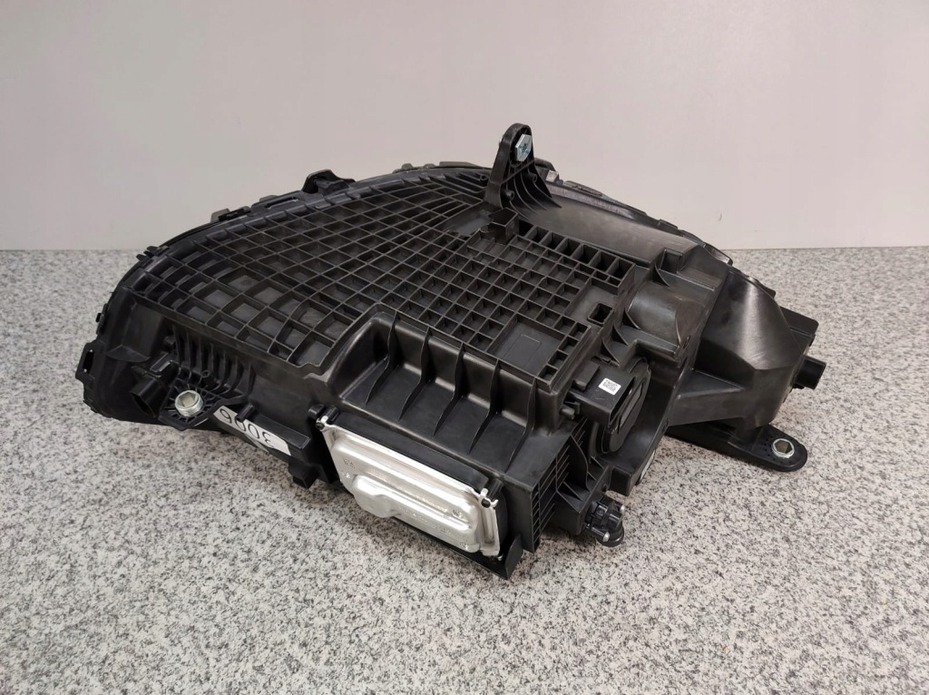 Mercedes eqe 294 лампа ліва led high performance Недорого