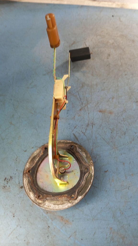 фото №2, Поплавок kia joice 2.0b 01r