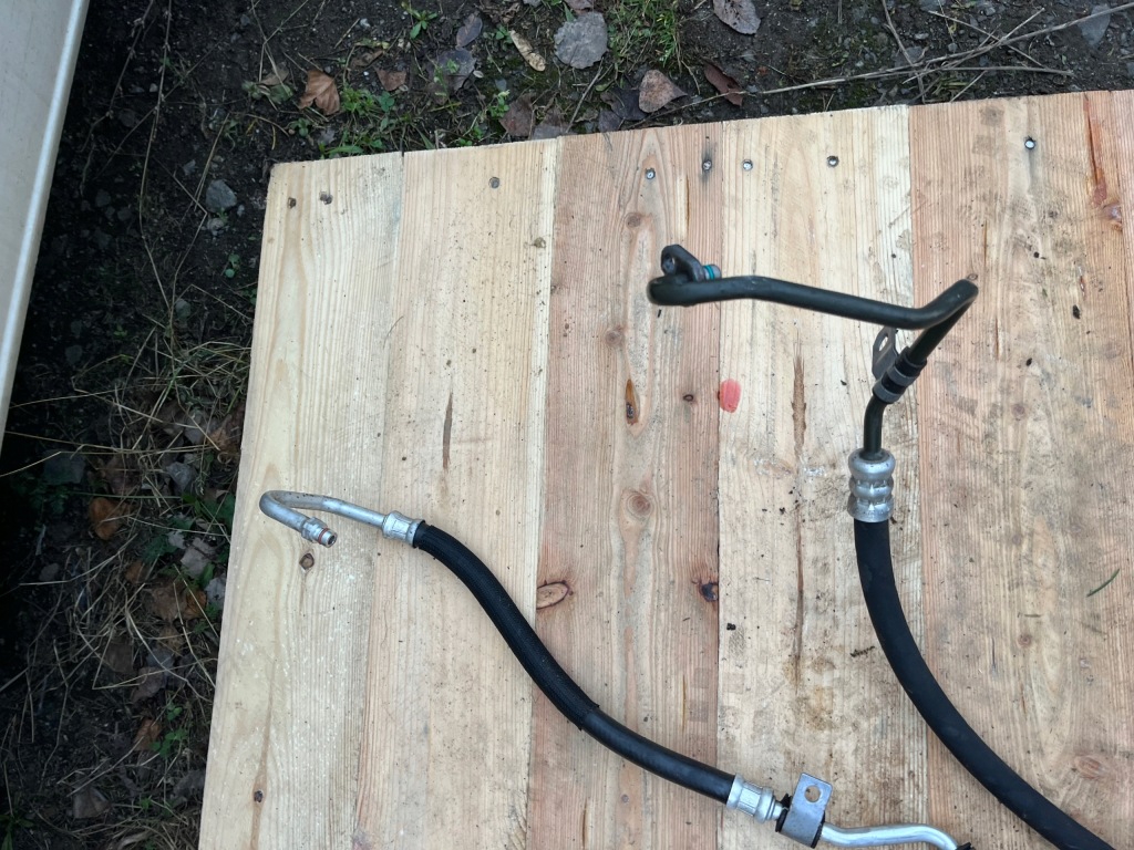 фото №4, Шланги провода трубки усилителя renault trafic iii 3 x82 2.0 1.6 lift przed