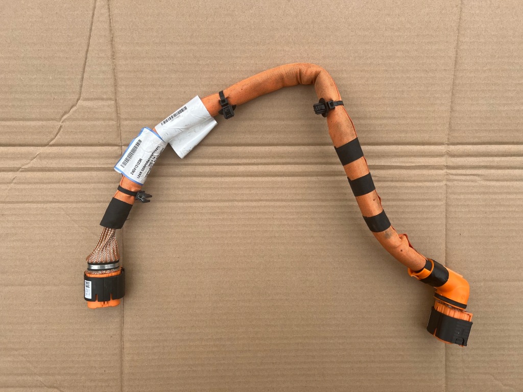 фото №1, Renault arkana гибрид кабель шланг 240413123r