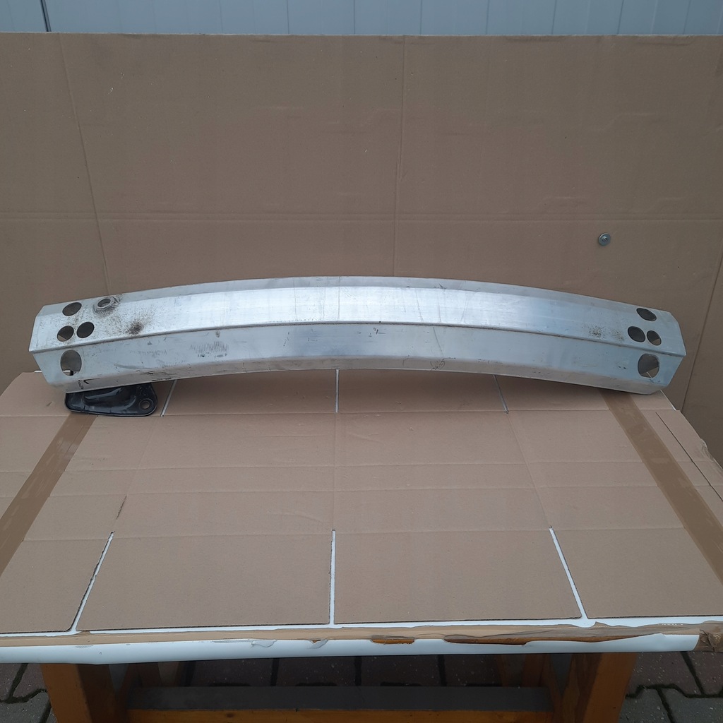 фото №1, Балка бампера задня tesla y