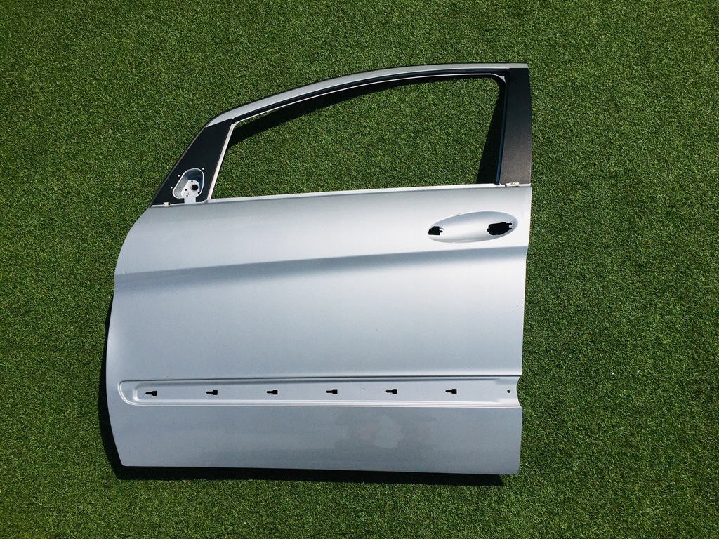 фото №1, Mercedes a-klasa w169 дверь левая передние перед