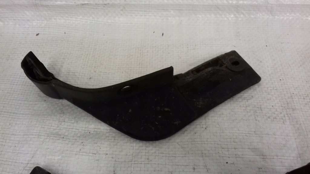 фото №13, Audi a4 b5 lift накладка поріг задня права 8d0854858