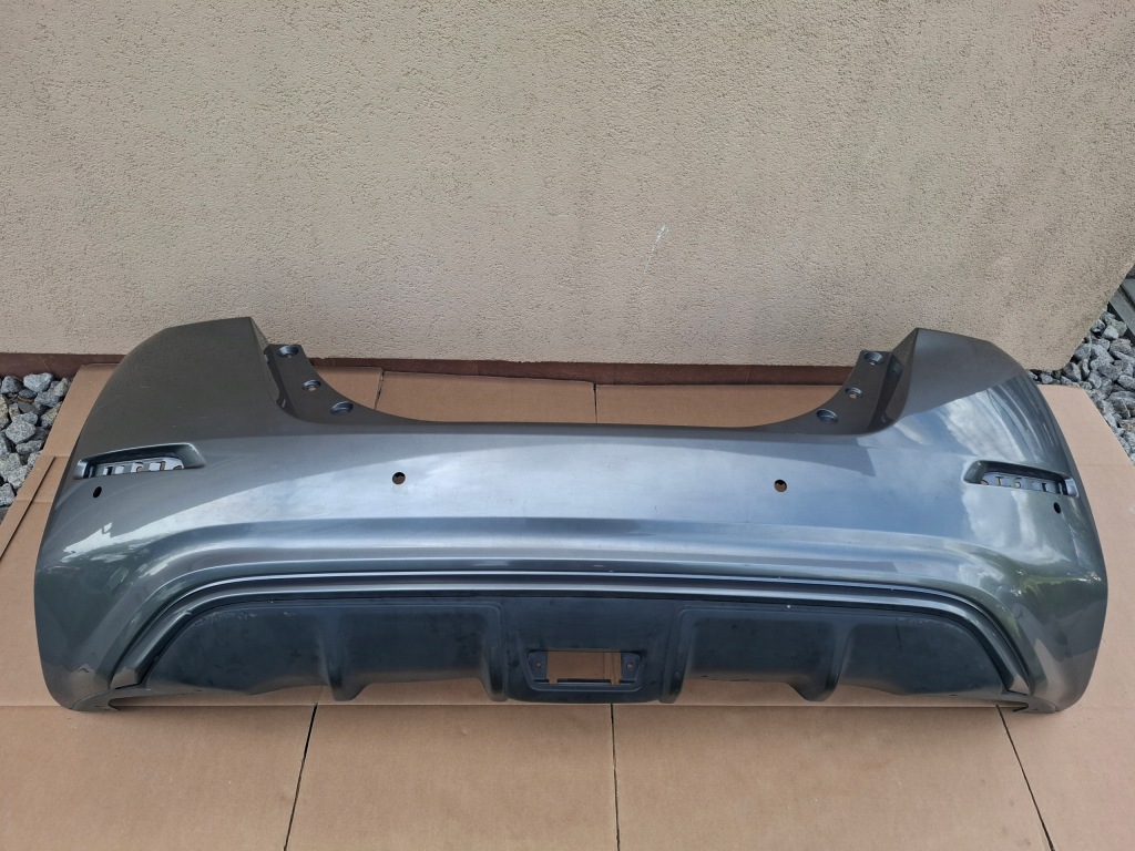 фото №1, Бампер задня nissan leaf ii pdc оригінал ні клеєний