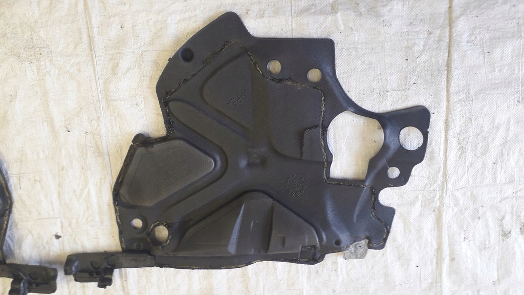 фото №7, Audi a4 b6 пена дверь левый задняя 8e0863981a