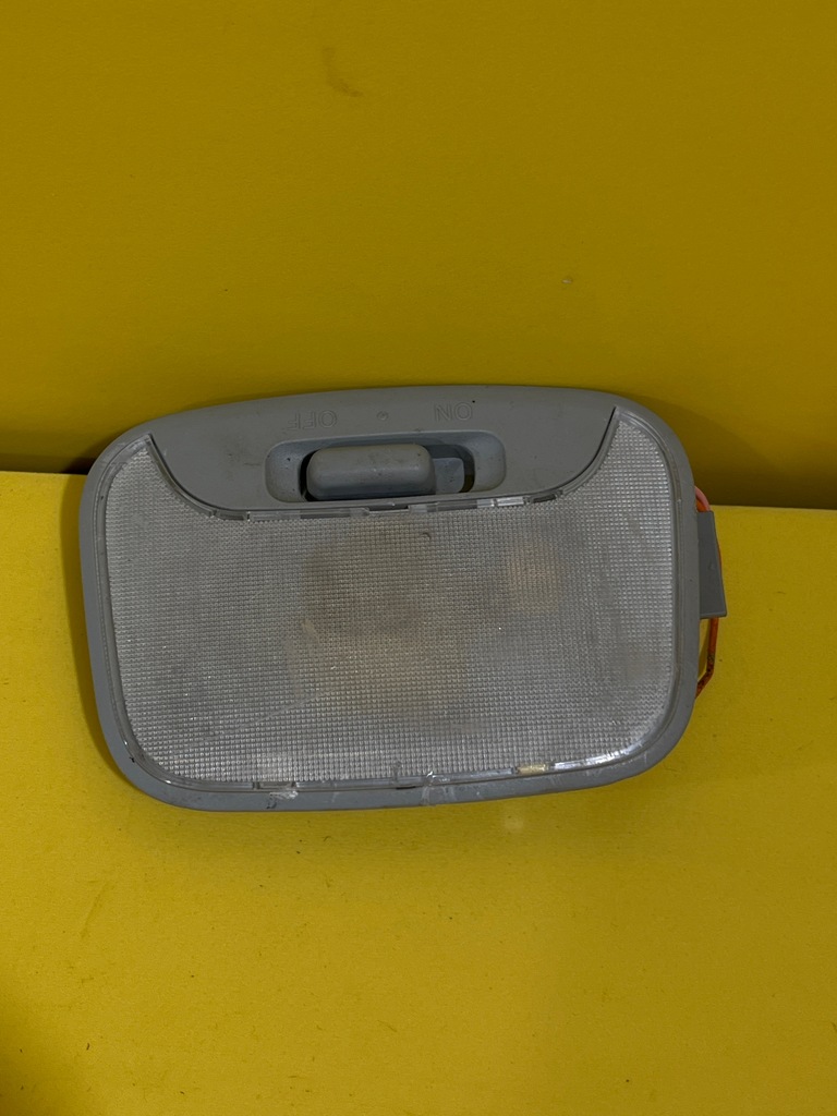 фото №1, Peugeot 4007 - лампа стельовий mr190205