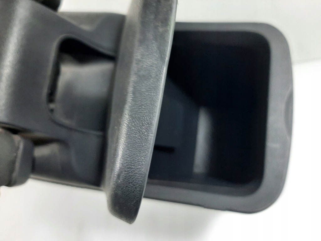 фото №12, Renault scenic ii 04r підлокітник тунель середній електричний 8200506374