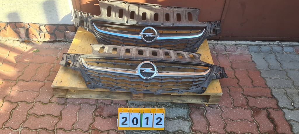 фото №1, Решётка радиатора решётка радиатора opel corsa e