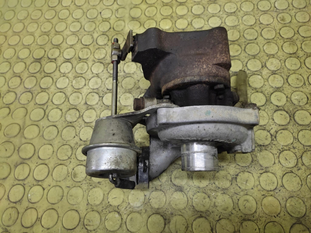 Купити Renault scenic 2 1.5 dci турбонагнітач 478276h307056