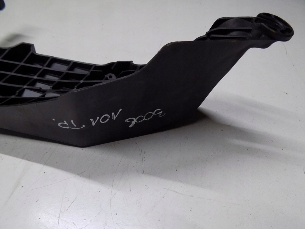 фото №8, Peugeot 3008 i 09-12 направляющая бампера правый задняя 9685935280