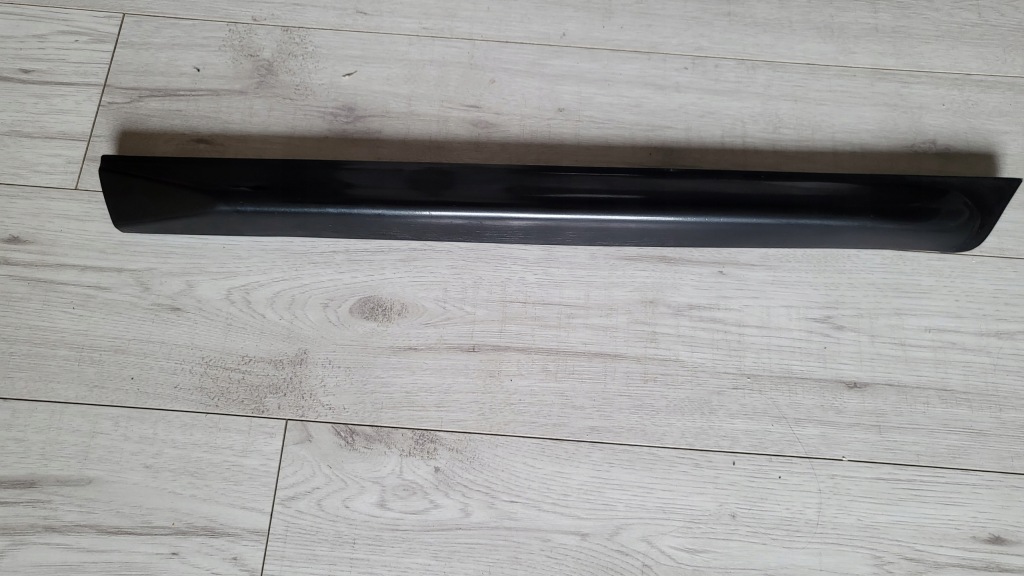 фото №1, Audi a6 c5 rs6 s6 молдинг нижняя дверь левый задняя