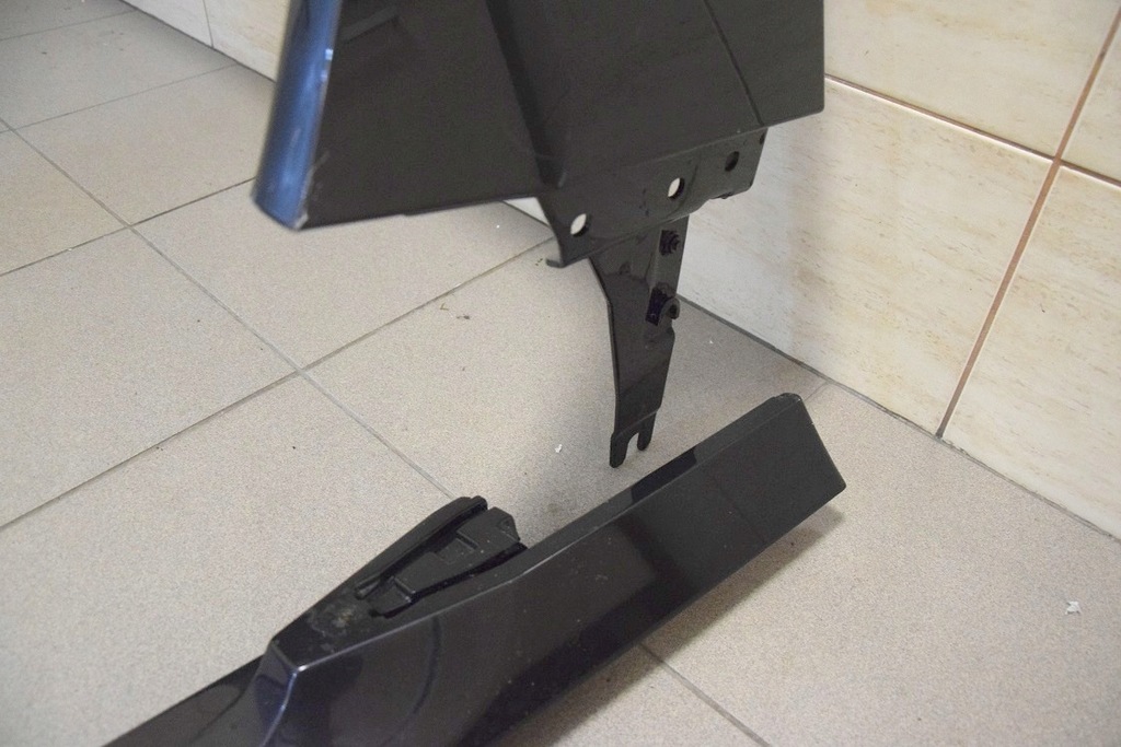 фото №13, Ford ranger рейлинги спойлер кузов спойлер обшивка