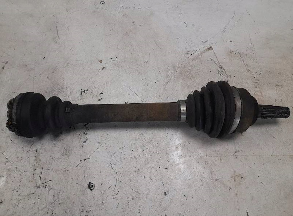 фото №1, Приводной вал правая peugeot 307