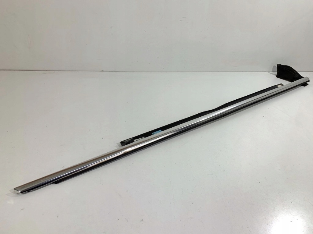 Купить Молдинг уплотнитель перед правый хром audi a6 c7