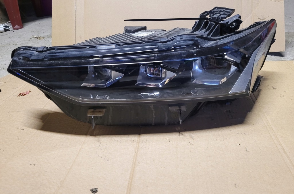 фото №1, Citroen ds4 crossback лампа фара matrix led vision левая