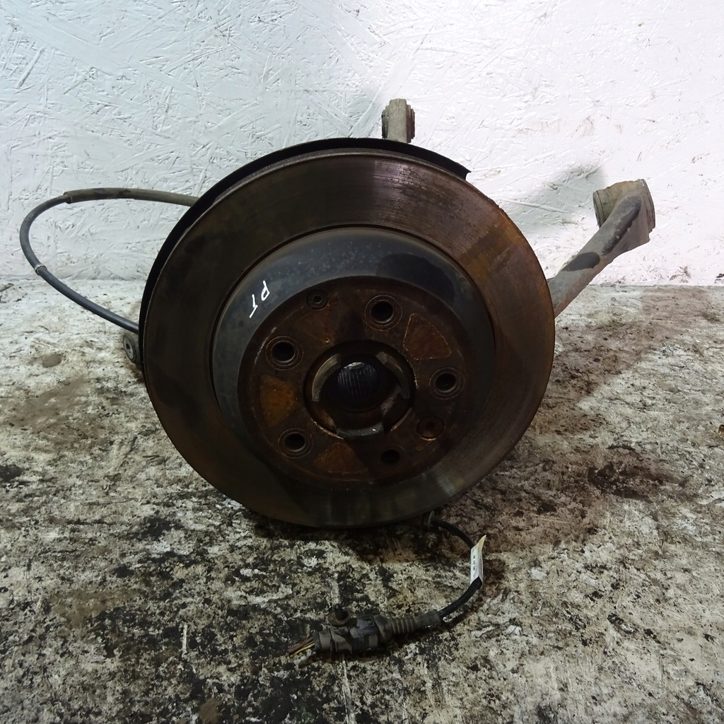 фото №1, Audi q7 4l 3.0tdi ступица колеса задняя правая