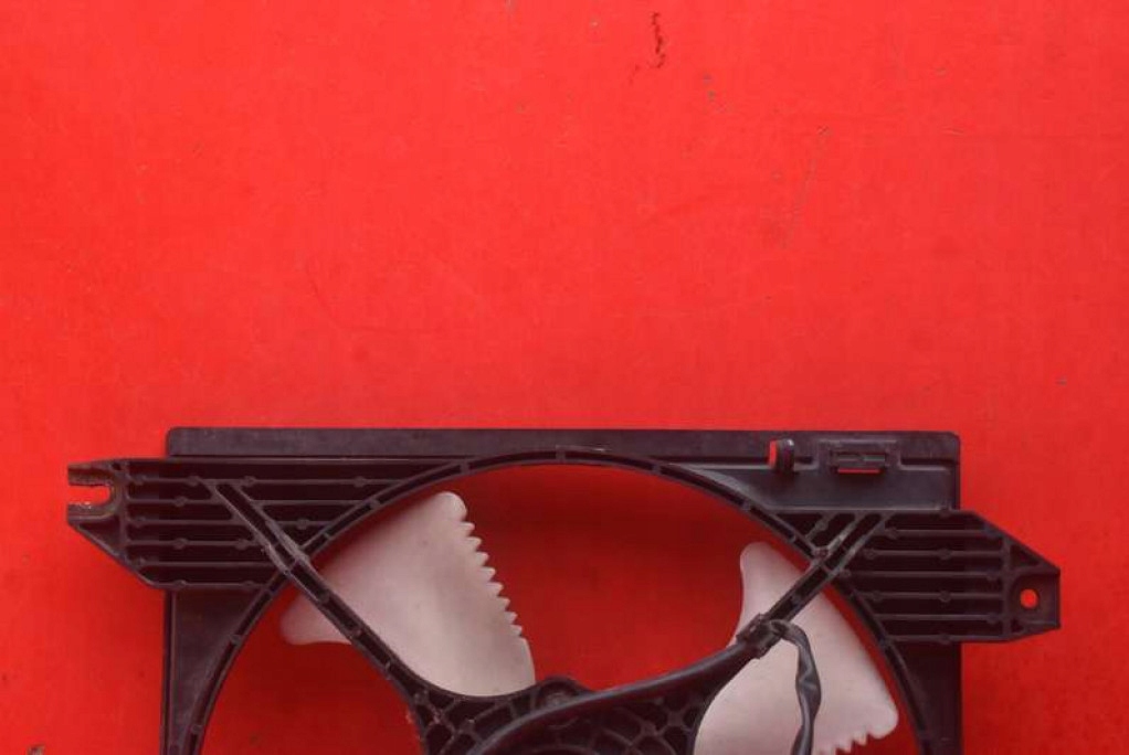 фото №5, Вентилятор mr270403 mitsubishi galant 8 viii 2.0 16v 137 km 00-06