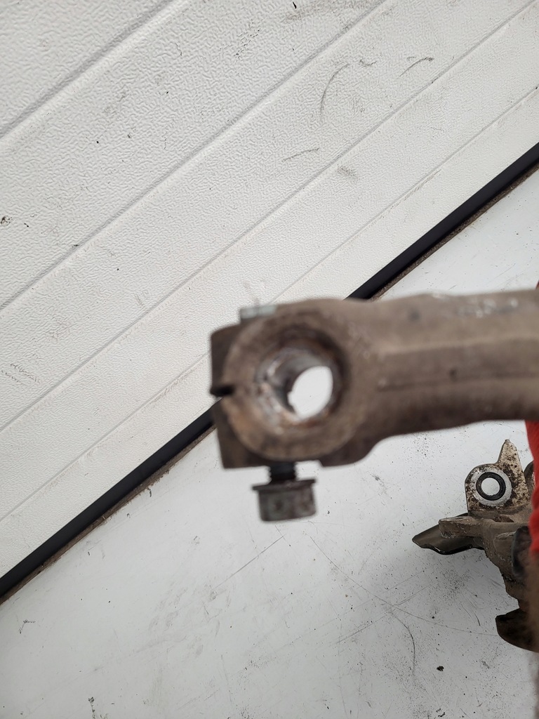 фото №9, Audi a6 c6 06r 3.0 tdi поворотный кулак правый перед правая