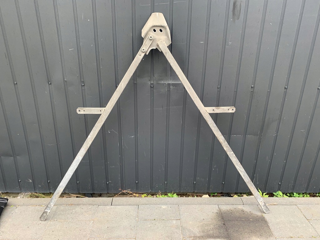 фото №1, Распорка кронштейн нижний bmw 4 g26 7932476 7932475