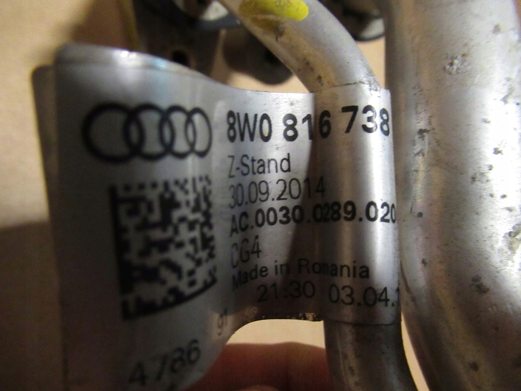 фото №5, Audi a4 b9 8w шланг трубка кондиционера 8w0816738p