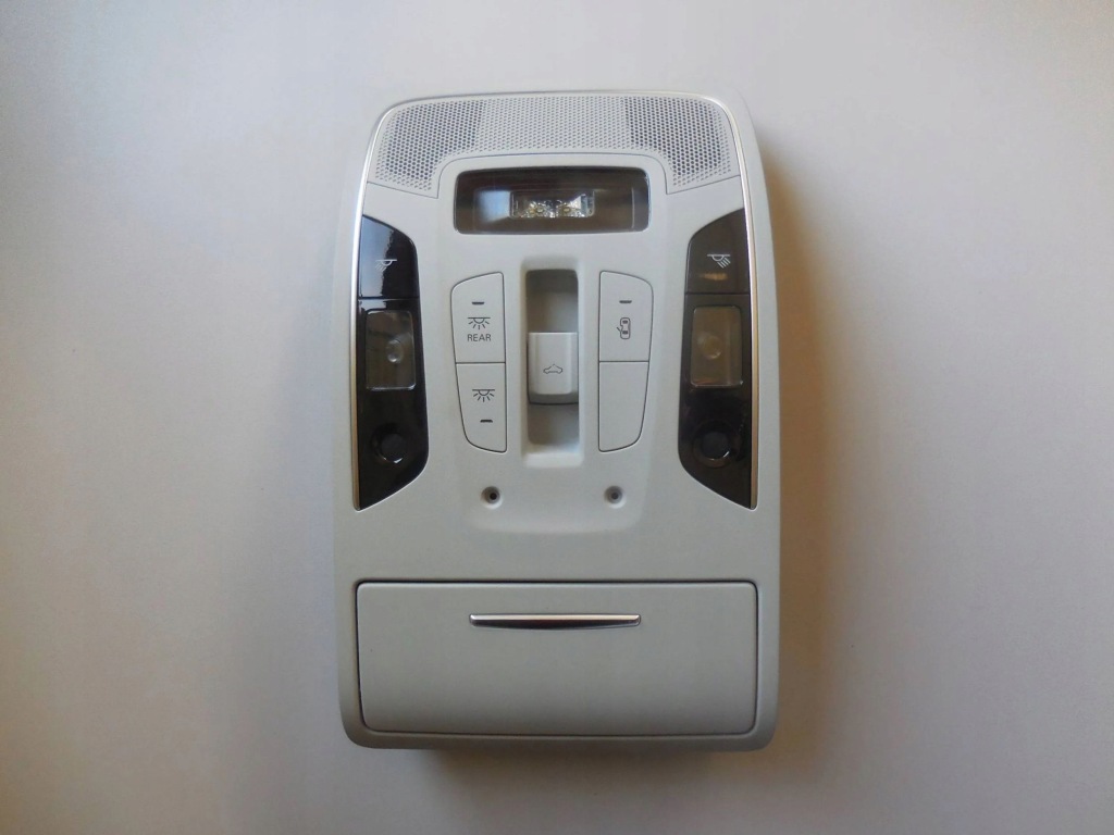 фото №1, Audi a6 c7 a7 4g лампа стельовий 4g0947135f