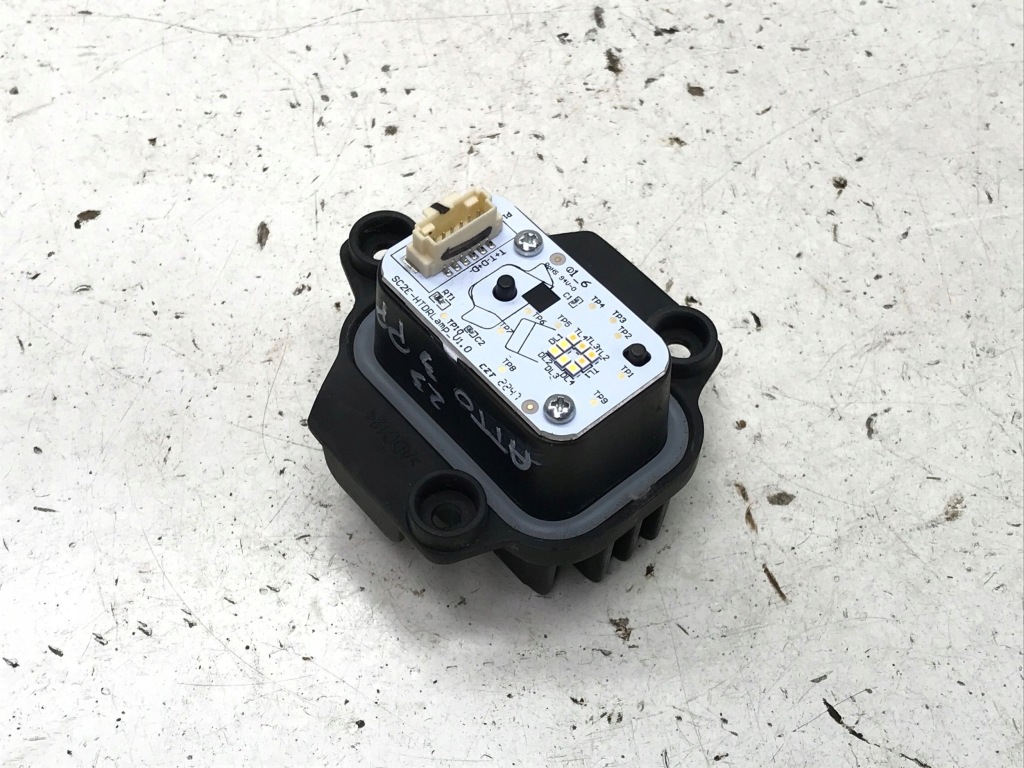 фото №1, Byd atto 3 2023 модуль led перетворювач лампи правий перед sc2e-4121553