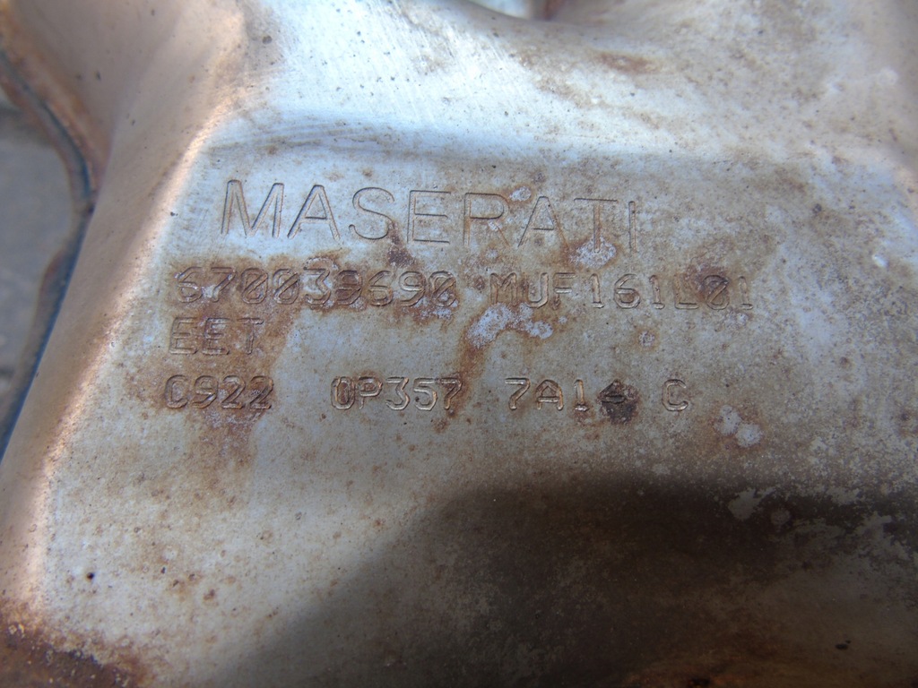 фото №4, Idealny kpl.wydech maserati levante 3.0d 1